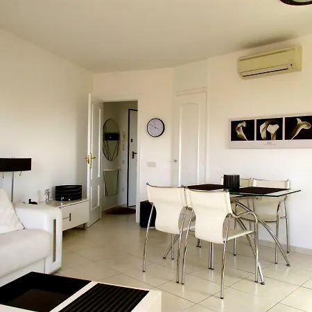 Apartament Parque Tropical I *