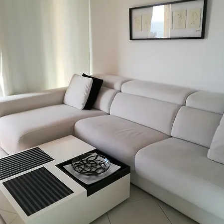 Apartament Parque Tropical I